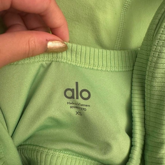 ALO Yoga Lime Activewear Set Ribbed Bra and Bike Shorts - Picture 3 of 4